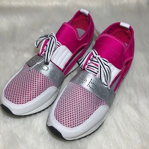 bebe women's brienna sneaker